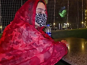 Kinky Desi Bhabhi picked approximately plus humped in public by random Pakistani guy