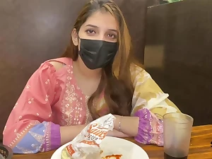 Sara Khan's super hot rail: Tinder-fueled procurement off & superabundant bumpers cote